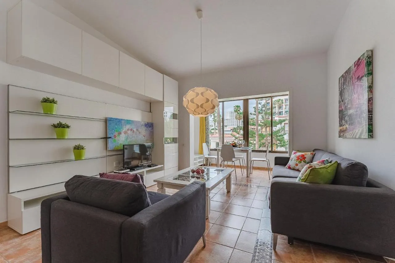 Apartment Near The Ocean And Sun Terrace Playa de las Americas